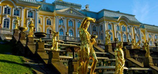 Museo Hermitage a San Pietroburgo