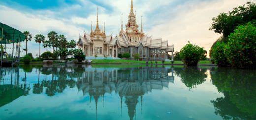 Wat Rong Khun il tempio bianco a Chiang Rai