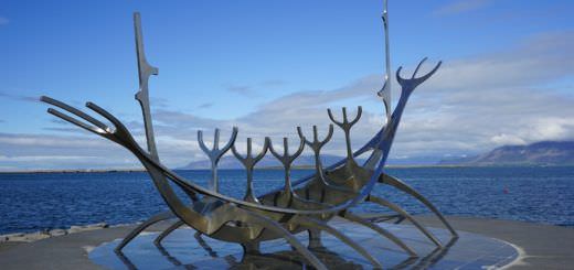 Scultura sul mare Reykjavík