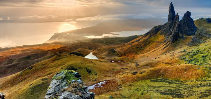 Isola di skye, a lato il vecchio uomo di Storr