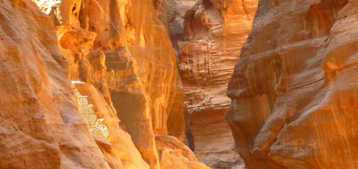 Canyon nel deserto giordano